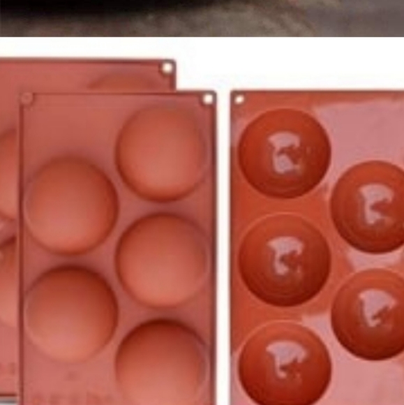 FREE ADD-ON - 5 Holes Hot Chocolate Bomb Mold - Picture 9 of 9